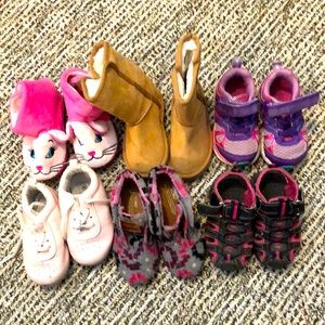 Lot of Girls 5/6T shoes and slippers